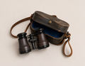 Antikk vintage kikkert med originalt lær-etui – ca. 1900–1920