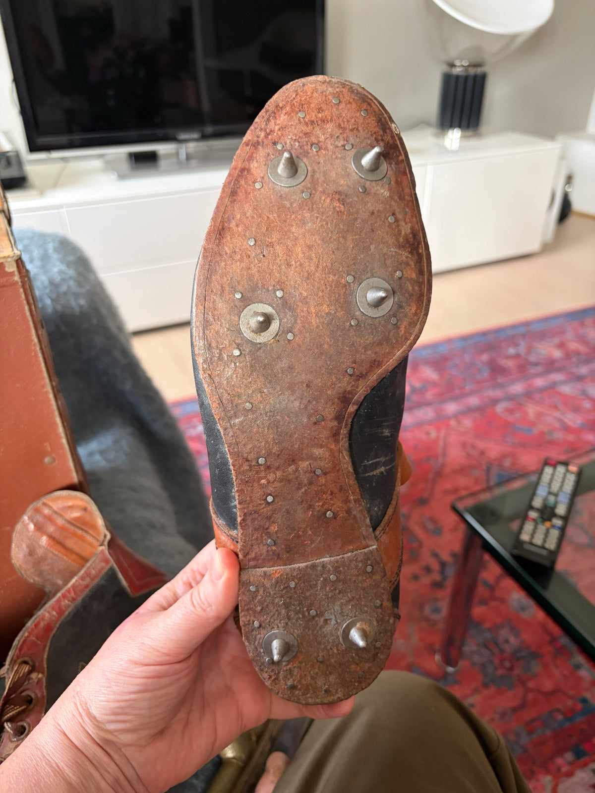 Vintage skøyter i original koffert – unikt dekorativt samlersett