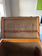 Vintage skøyter i original koffert – unikt dekorativt samlersett